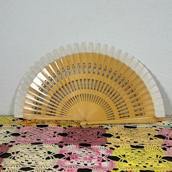 Wooden Light Tan- vintage hand fan white fabric detail- 16 inches extended - Picture 2 of 5